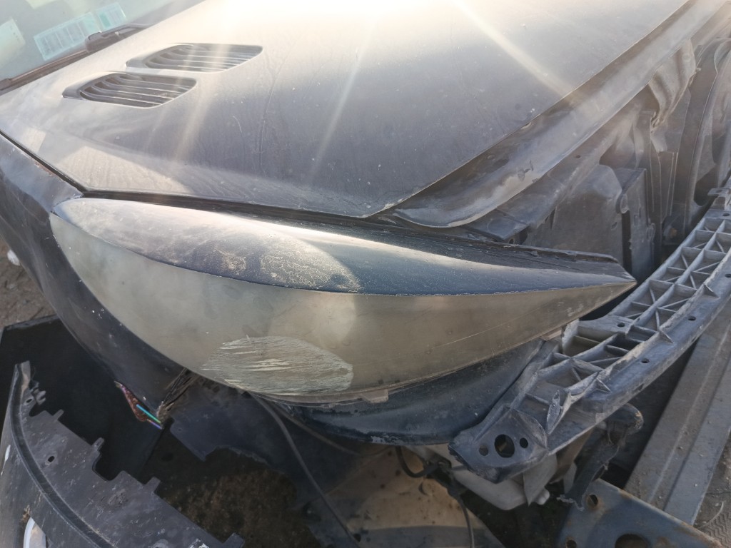 Foco delantero copiloto Peugeot 207 2008