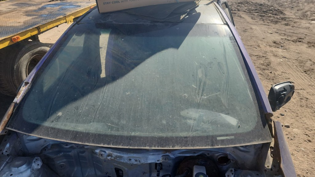Parabrisas delantero Toyota Yaris Sport del 2006 al 2011