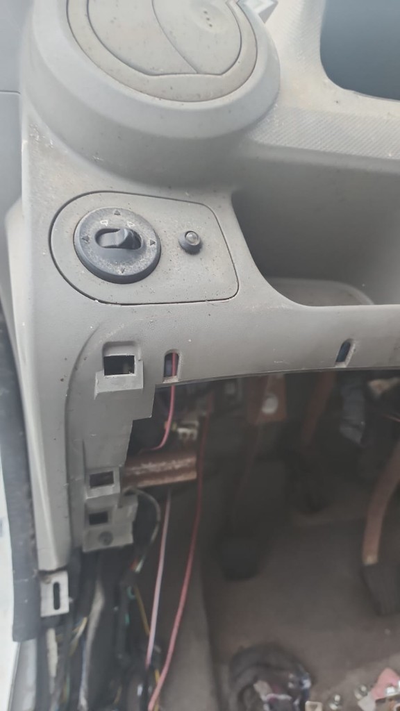 Botonera de retrovisores original Chevrolet sail 1.4 2014
