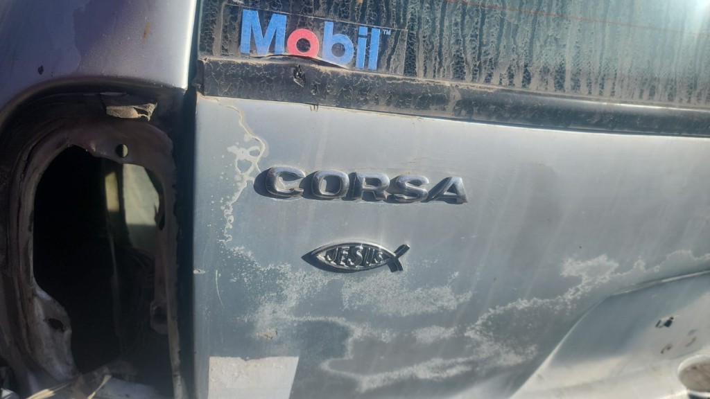 Letras CORSA Chevrolet Corsa 2006