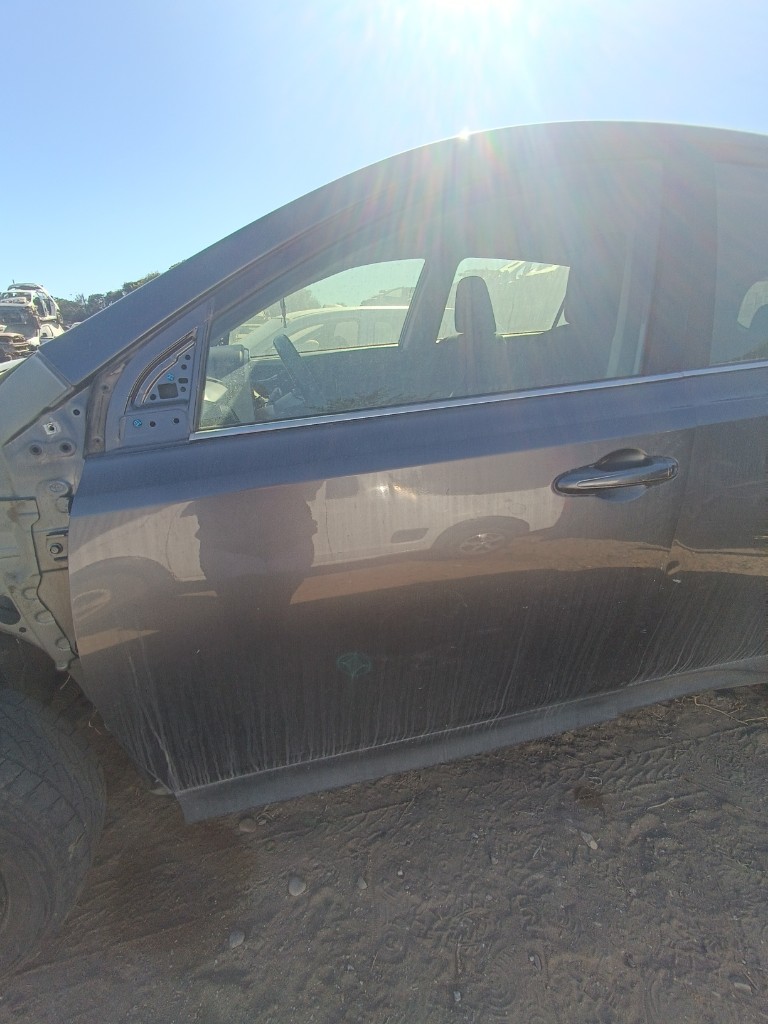 Puerta delantera chofer LATA Toyota Rav4 2016