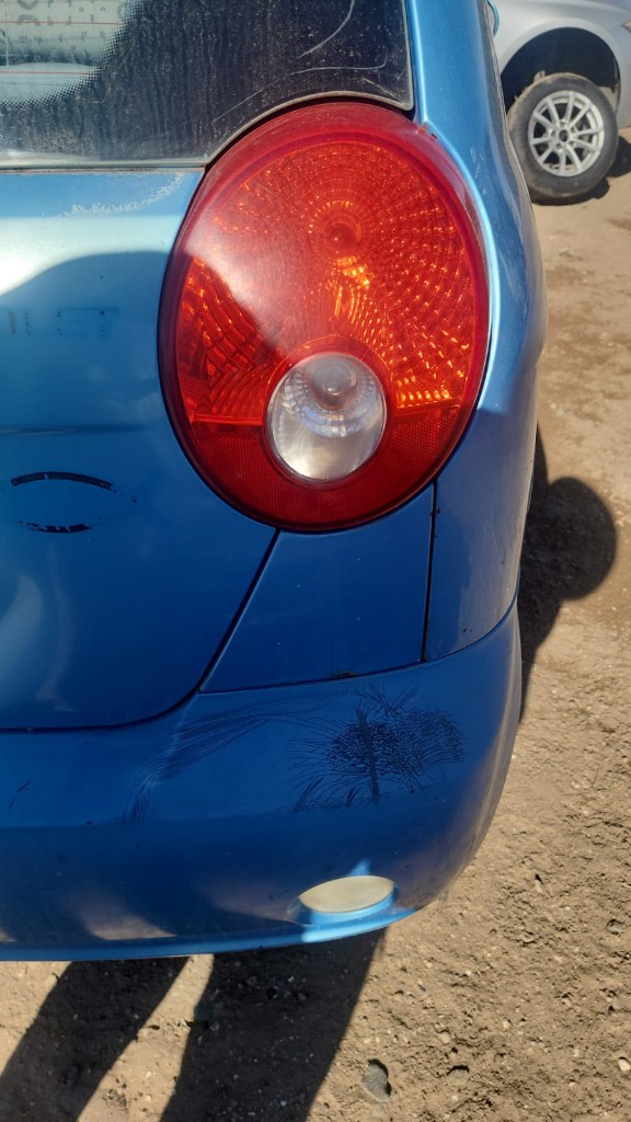 foco trasero copiloto Chevrolet spark LT 2008