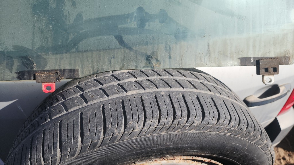 Vidrio del chofer toyota yaris sport del 1999 a 2005