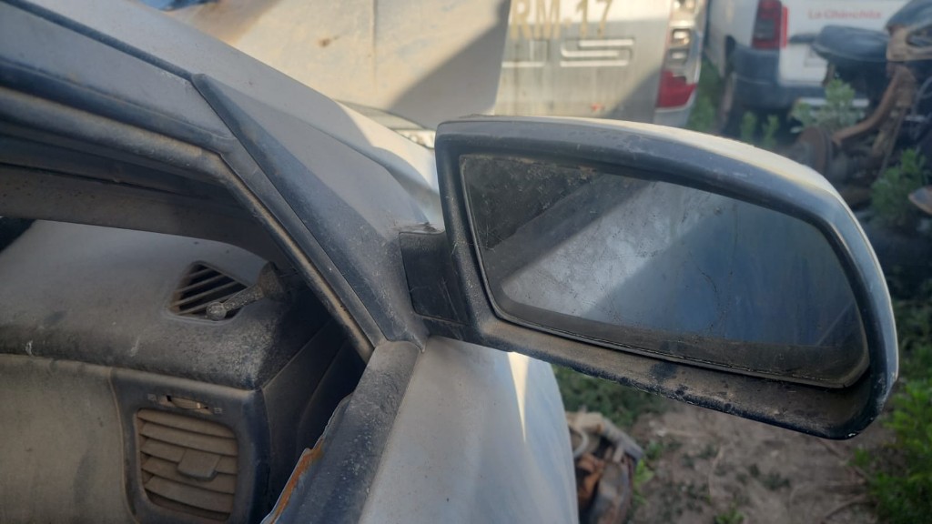 Retrovisor copiloto original manual Kia rio 5 2010