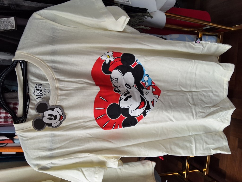 x Oversize Minnie & Mickey