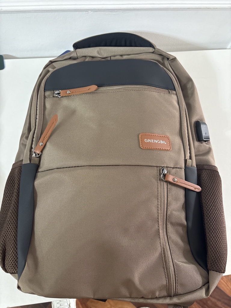 x Mochila 3 cierres Grenobil