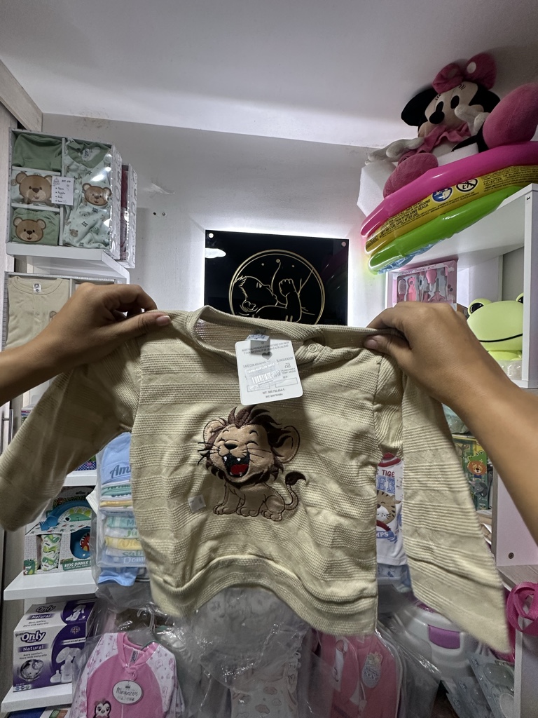 Conjunto niño, talla 4
