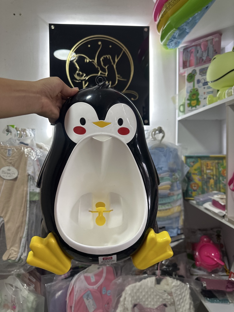 Orinal pingüino infantil