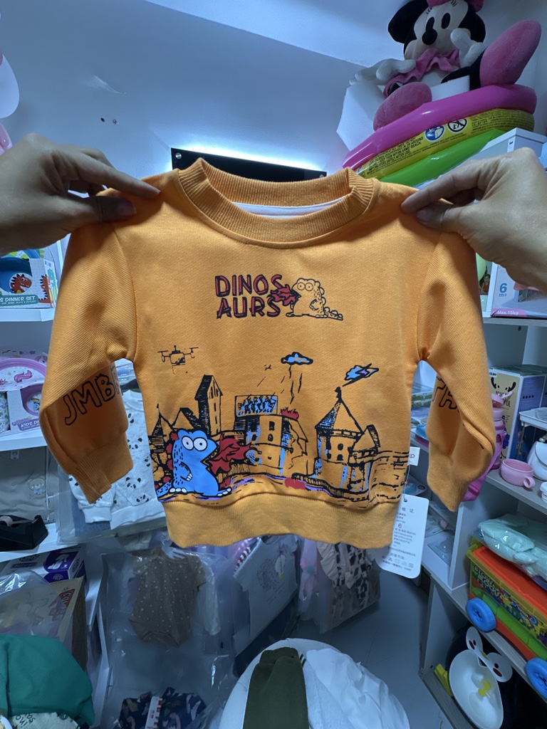Conjunto x 2 dino talla 18 a 24