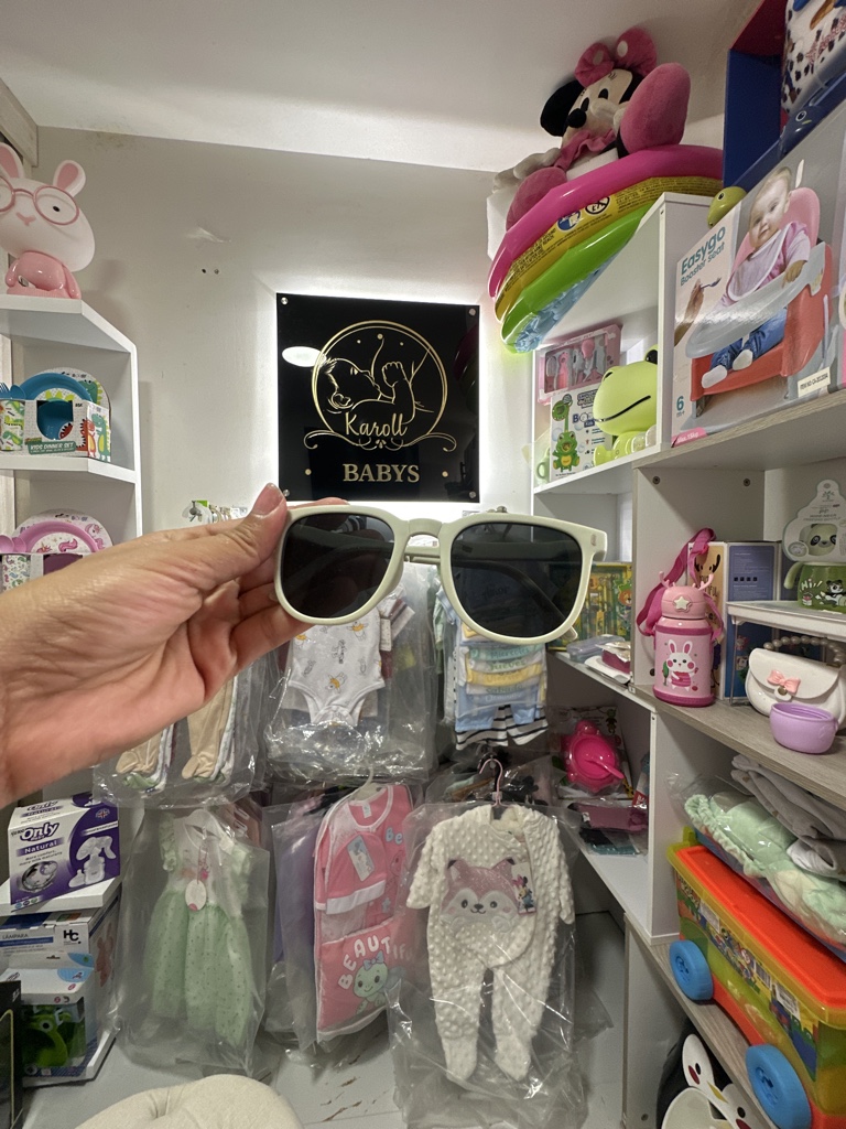 Gafas de sol crema baby