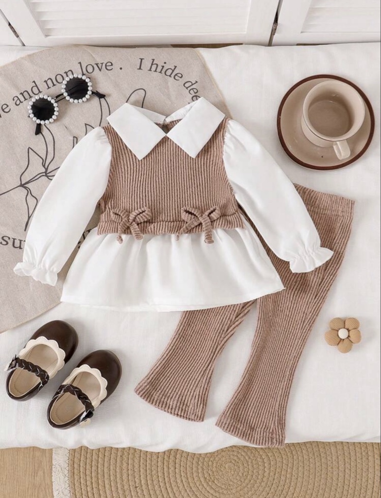 SHEIN Vintaside Kids Conjunto lindo de niña bebé con top de manga larga con lazo decorativo y pantalones acampanados, conjunto para otoño