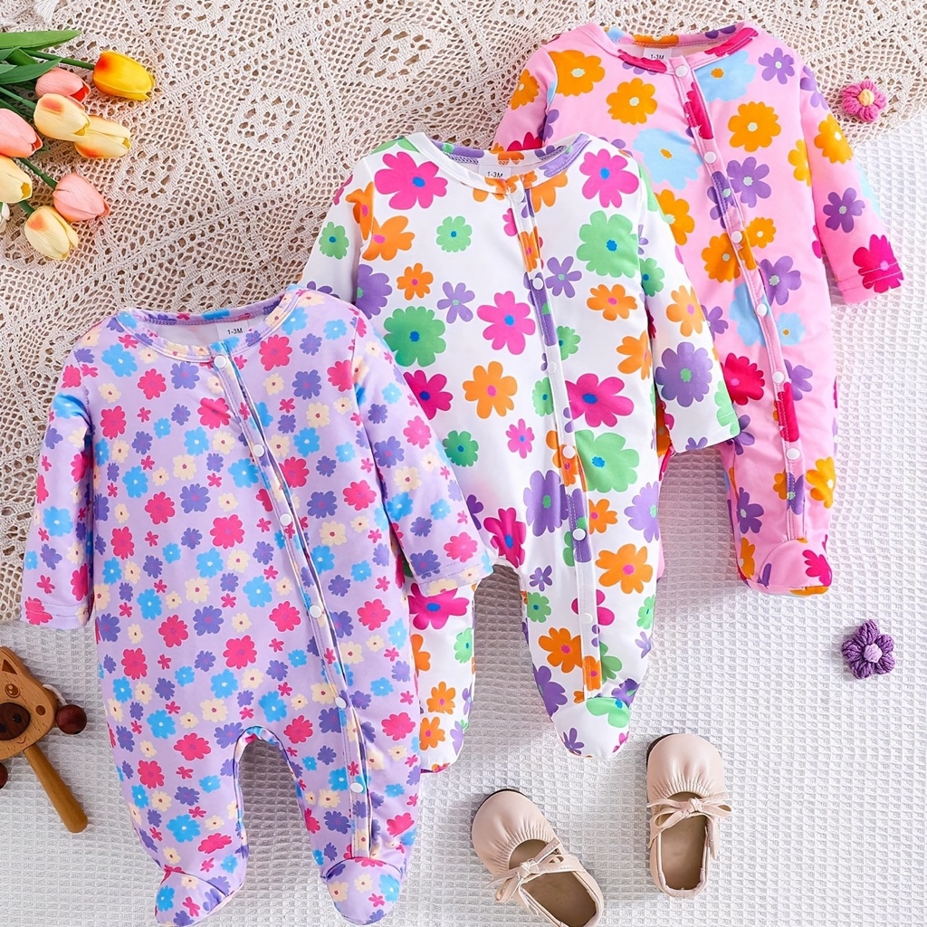 Conjunto de bebé recién nacido diseño floral