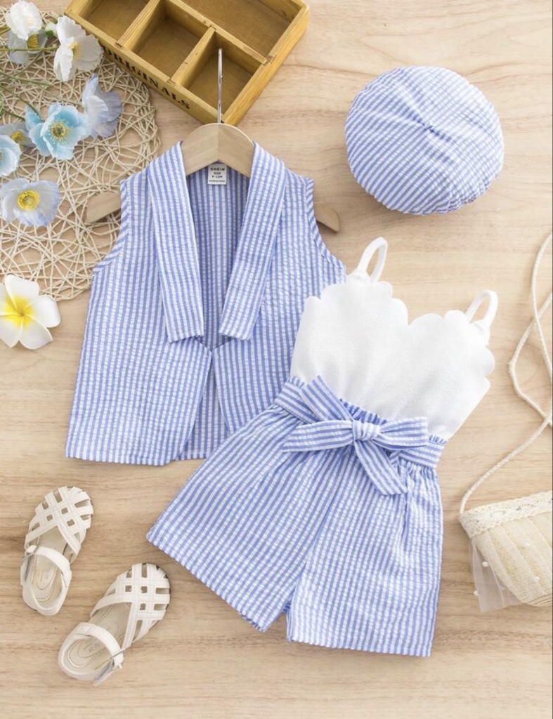 SHEIN Compra 2 y llévate 1 gratis (Conjunto de 3 piezas con boina) - Conjunto de 2 piezas de niña bebé de cárdigan de unicolor tejido y camiseta de punto con sombrero. Estilo elegante francés de dama, de vuelta al colegio, estilo callejero de moda. Conjunto a juego de mamá e hija.
