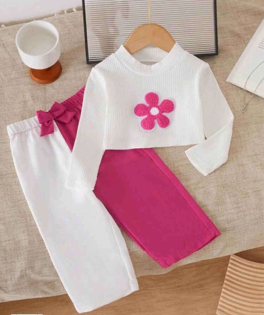 Conjunto de parte superior con textura floral y pantalones de bloques de color para niña bebé en otoño e invierno