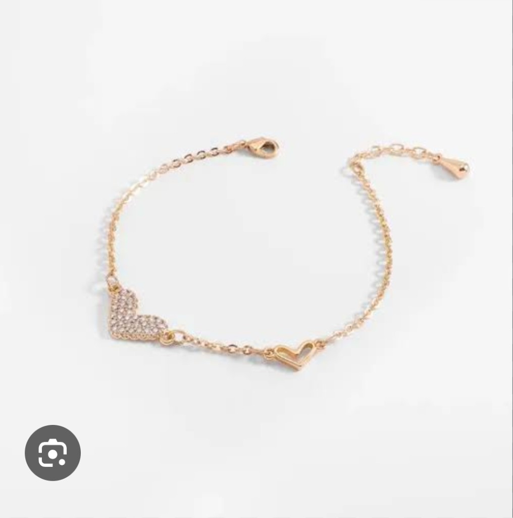 Nice Joyería pulsera dorada corazones