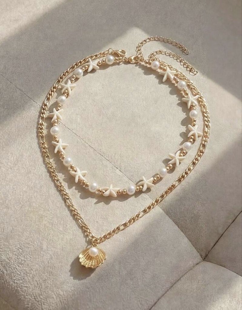 Collar dorado perlas marinas