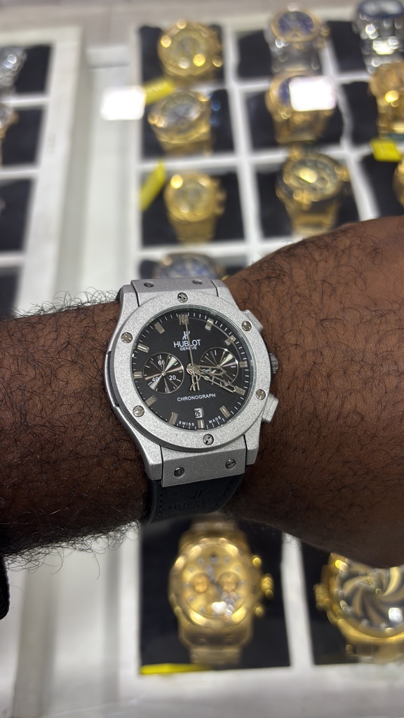 Hublot prata cronógrafo