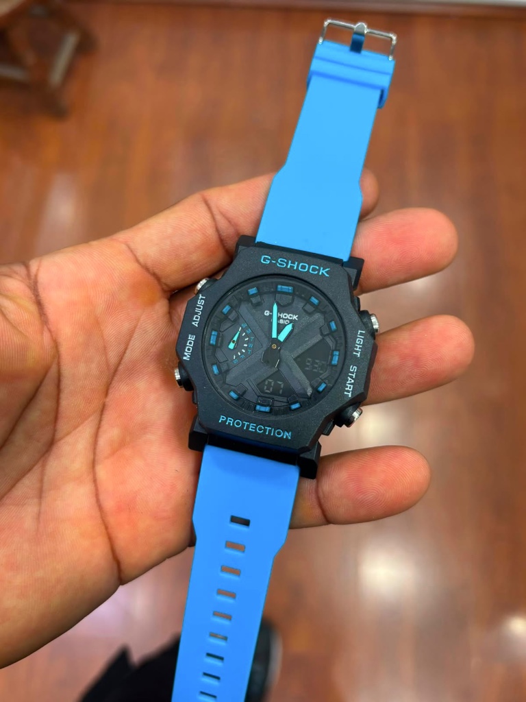 G-Shock GA-2100 preto e azul