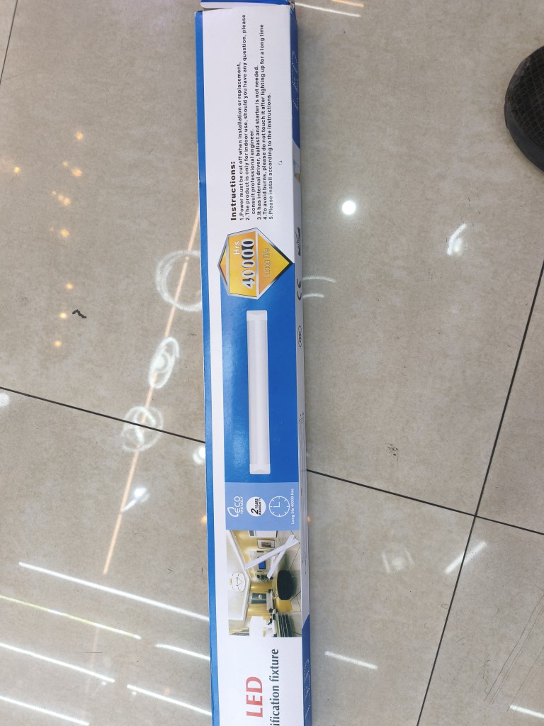 Tubo pequeño blanca