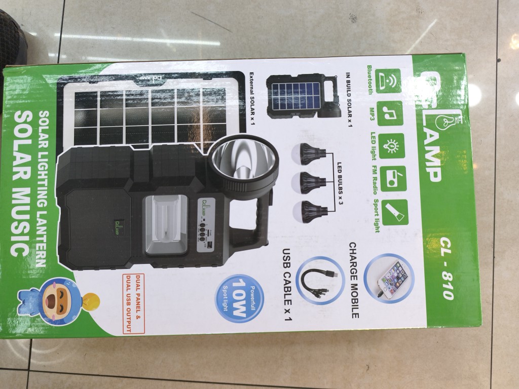 Kit solar más linterna y radio