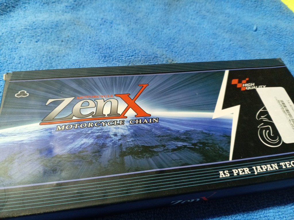 Cadena 428*136 dorado  zenex 2932