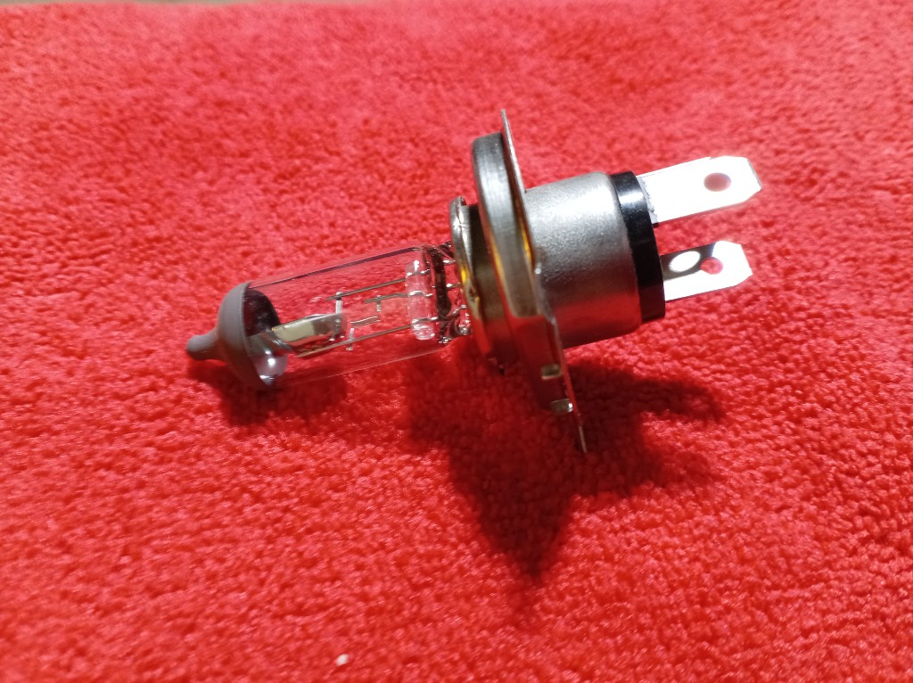 Foco h4 pulsar 135 original bajaj(47)2217