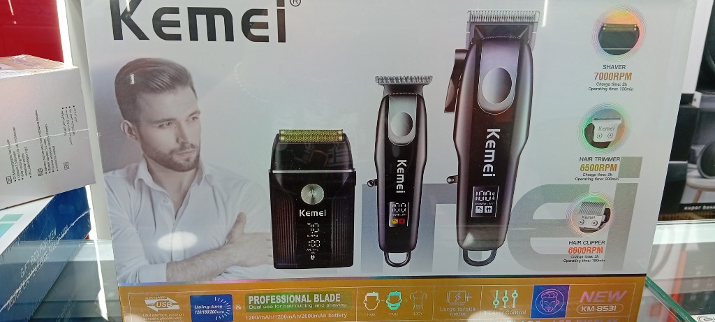 Kemei 8531 3 en 1