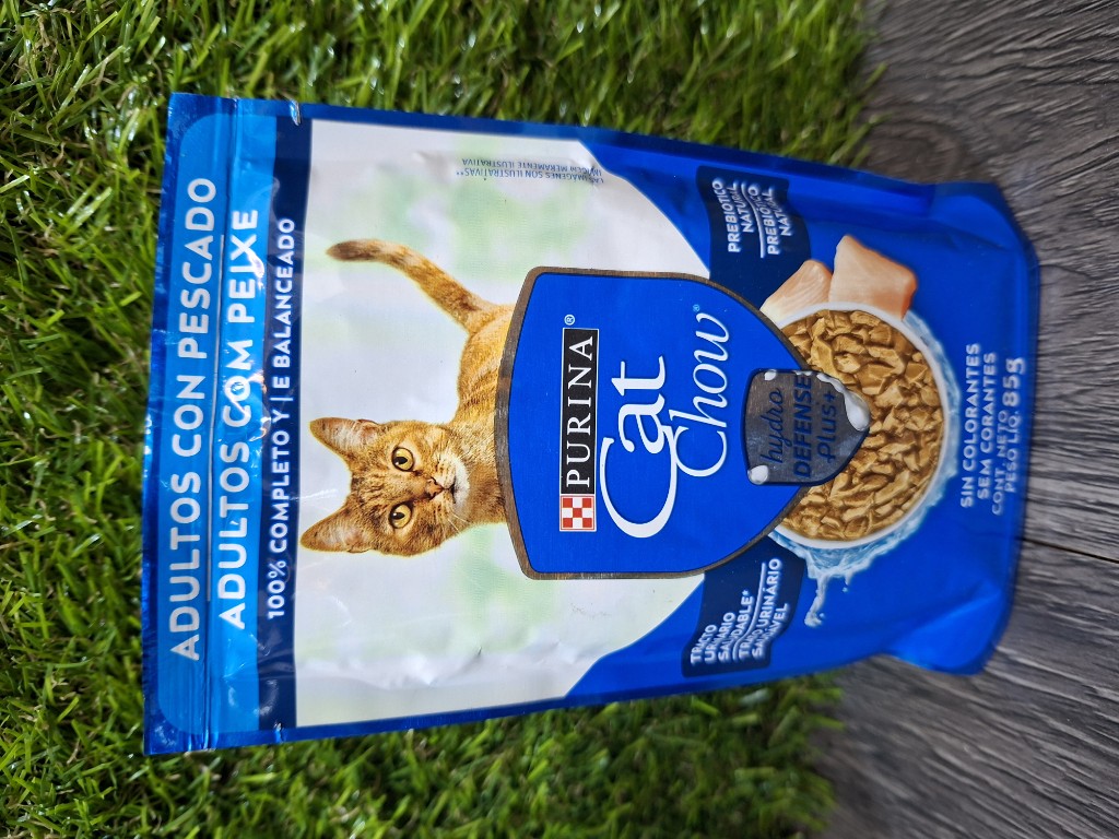 CAT CHOW HÚMEDO PESCADO 85 GR