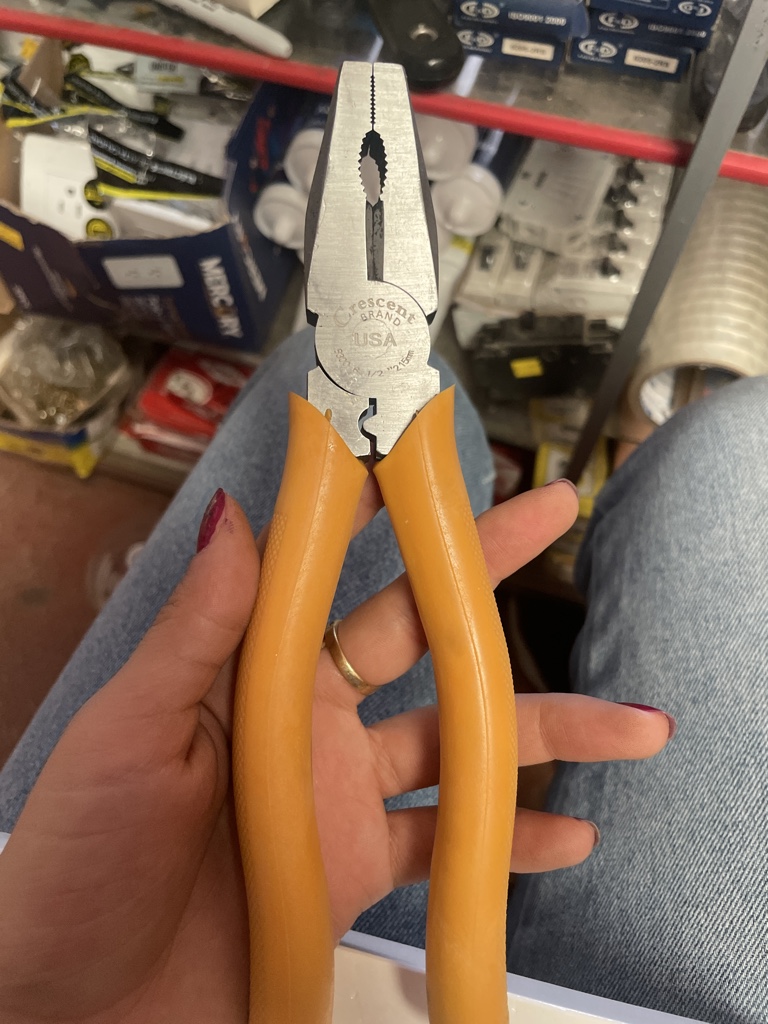 Crescent alicate naranja