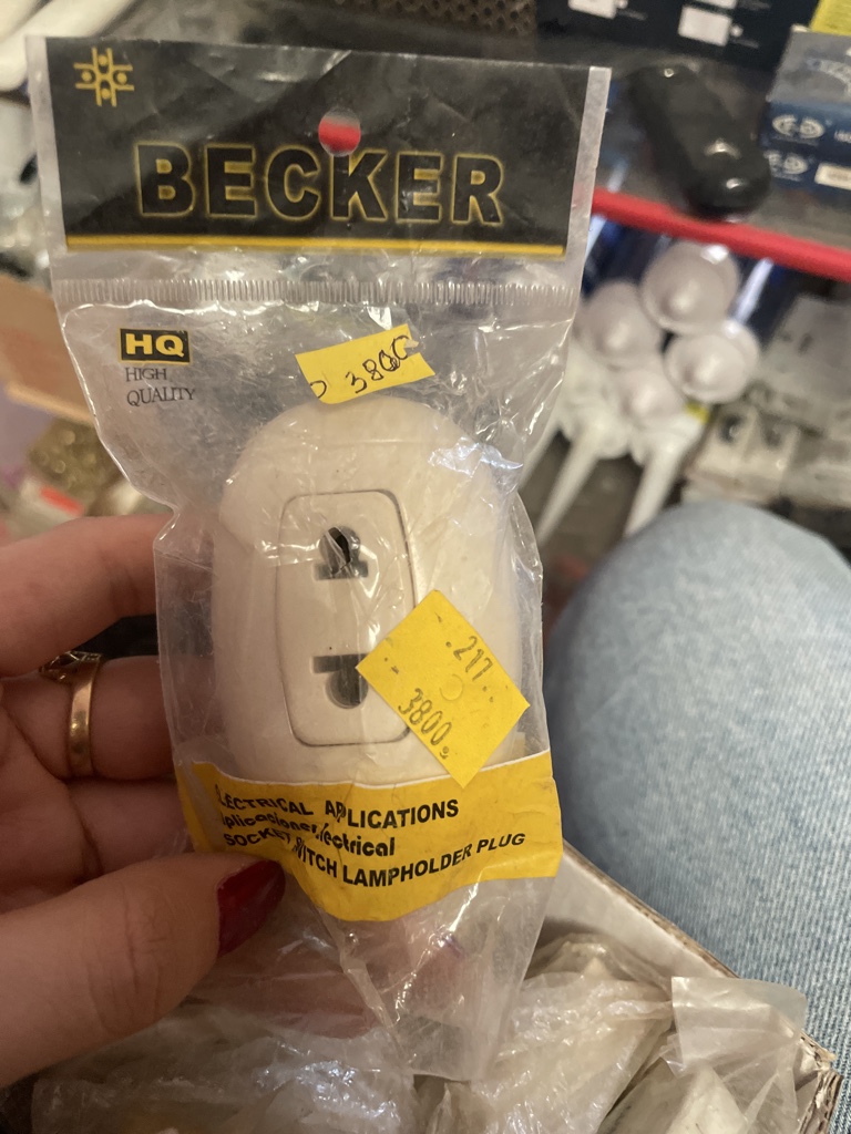 Becker blanco socket switch lampholder plug