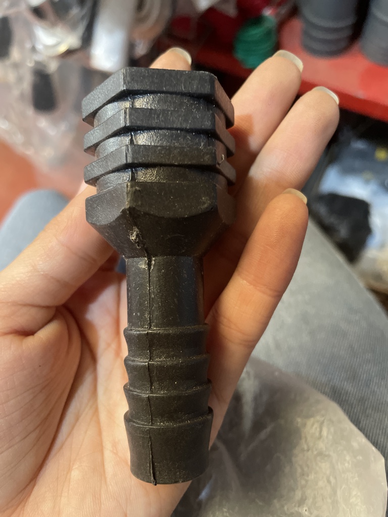 Adap. Hembra negro 1” a 3/4
