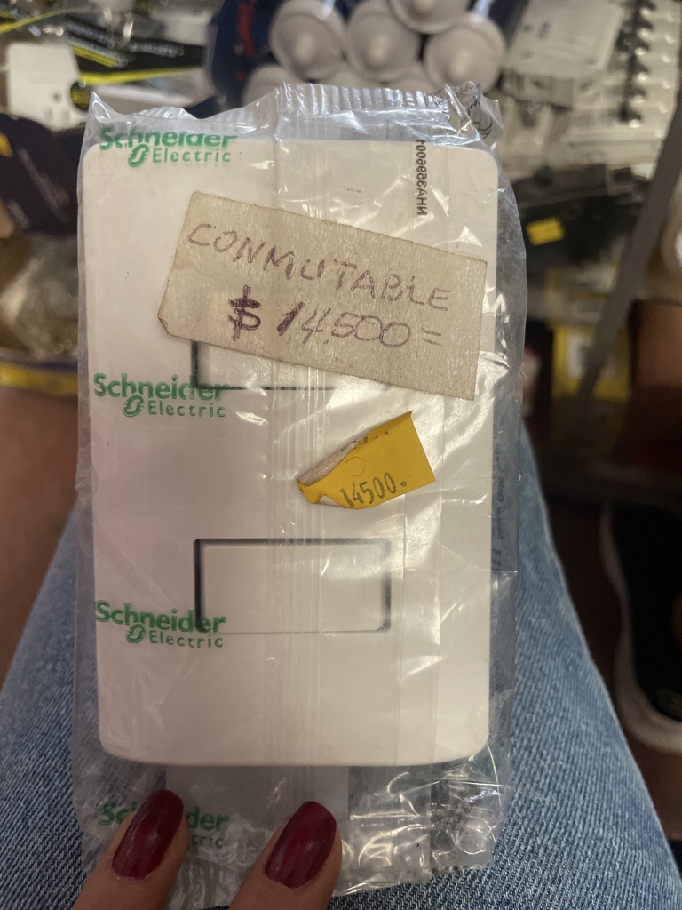 Schneider Electric doble switch conmutador blanco
