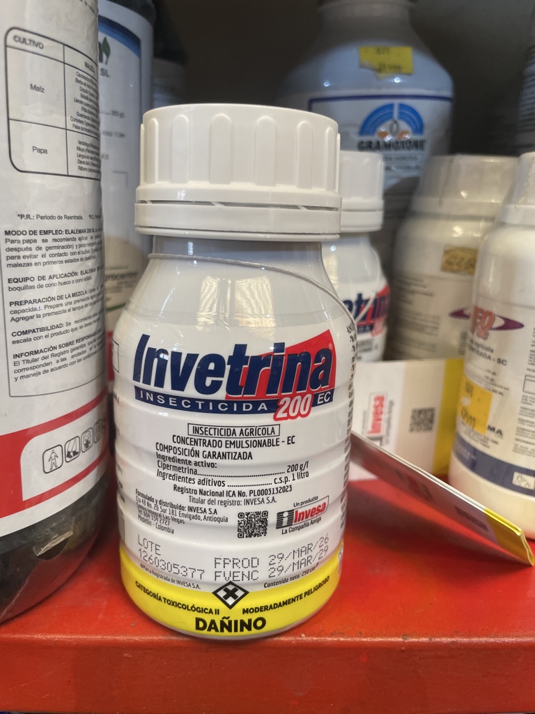 Invetrina 200 EC insecticida