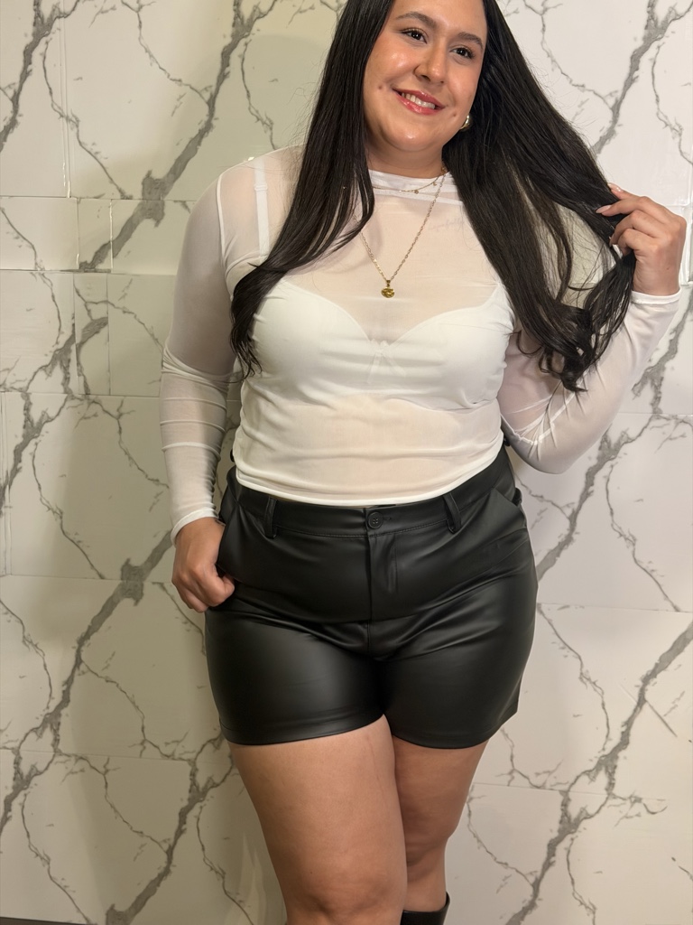 Short engomado