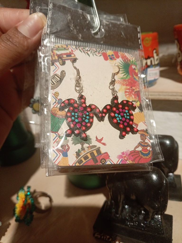 Aretes  variados