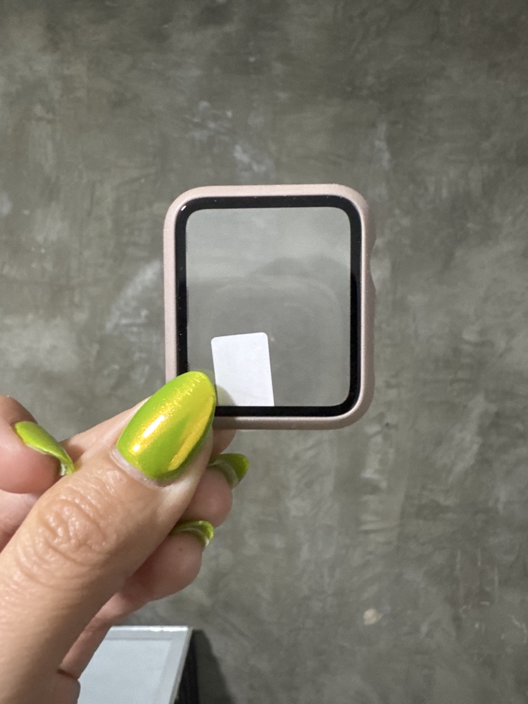 Bumper con pantalla beige