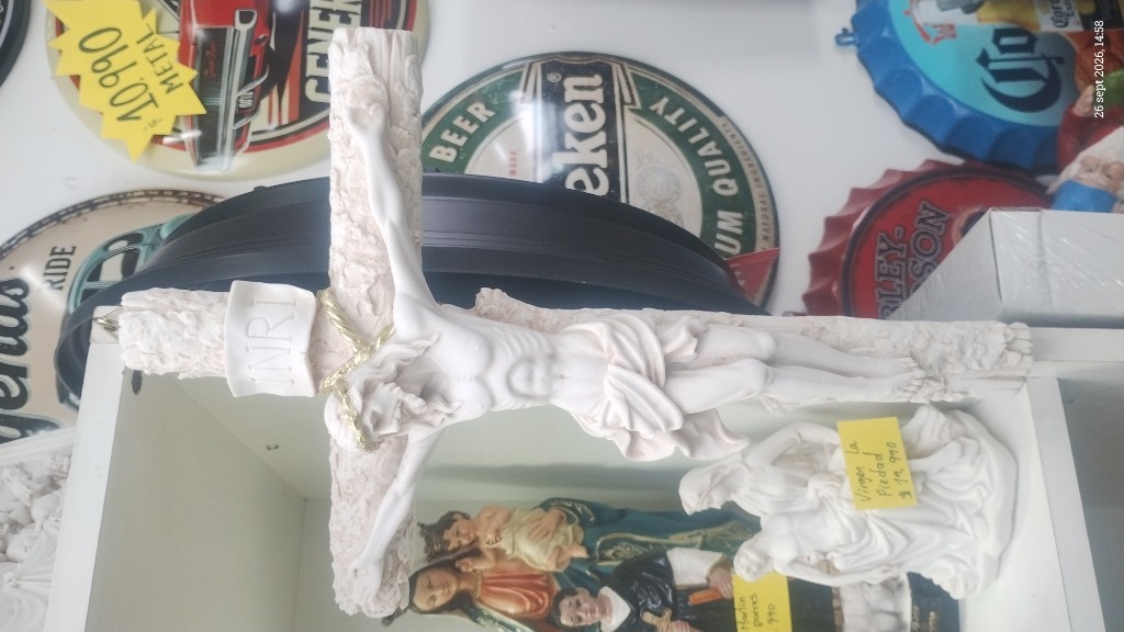 Cristo crucificado blanco