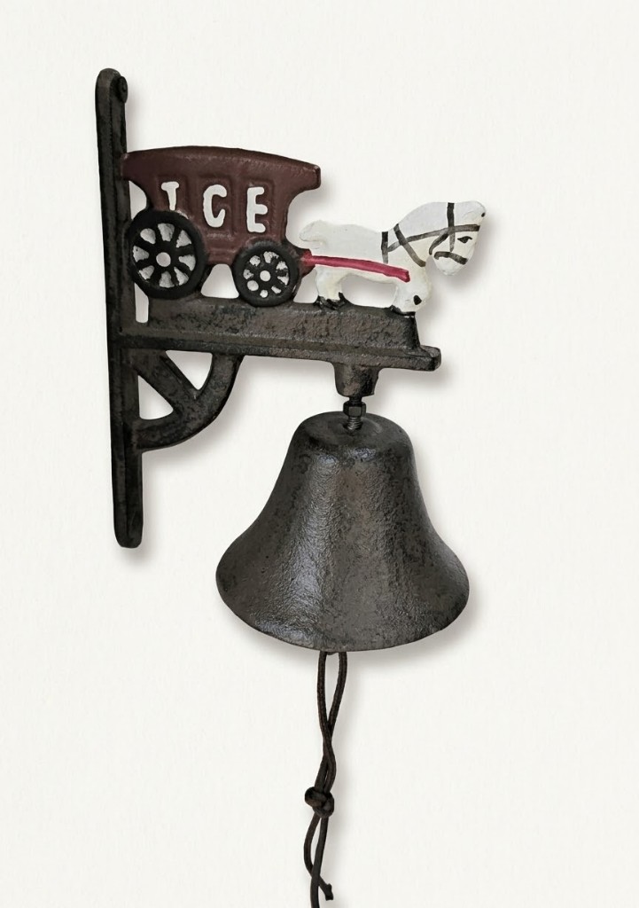 Campana de pared carro blanco
