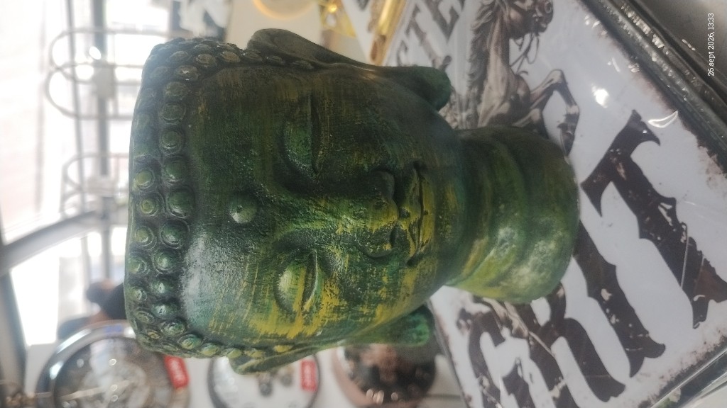 Buda verde macetero