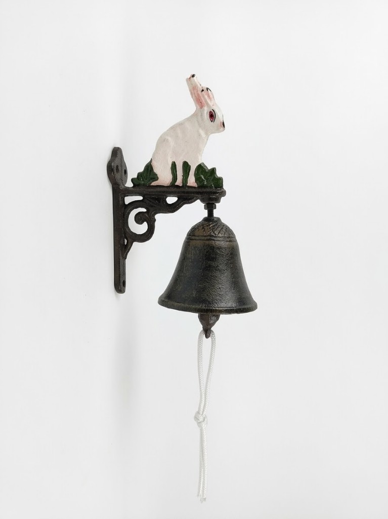Campana conejo decorativa