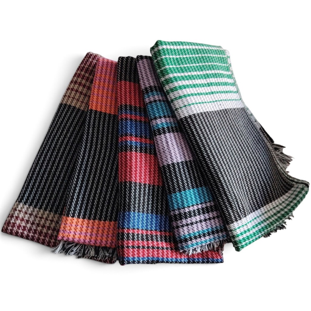 Poncho artesanal