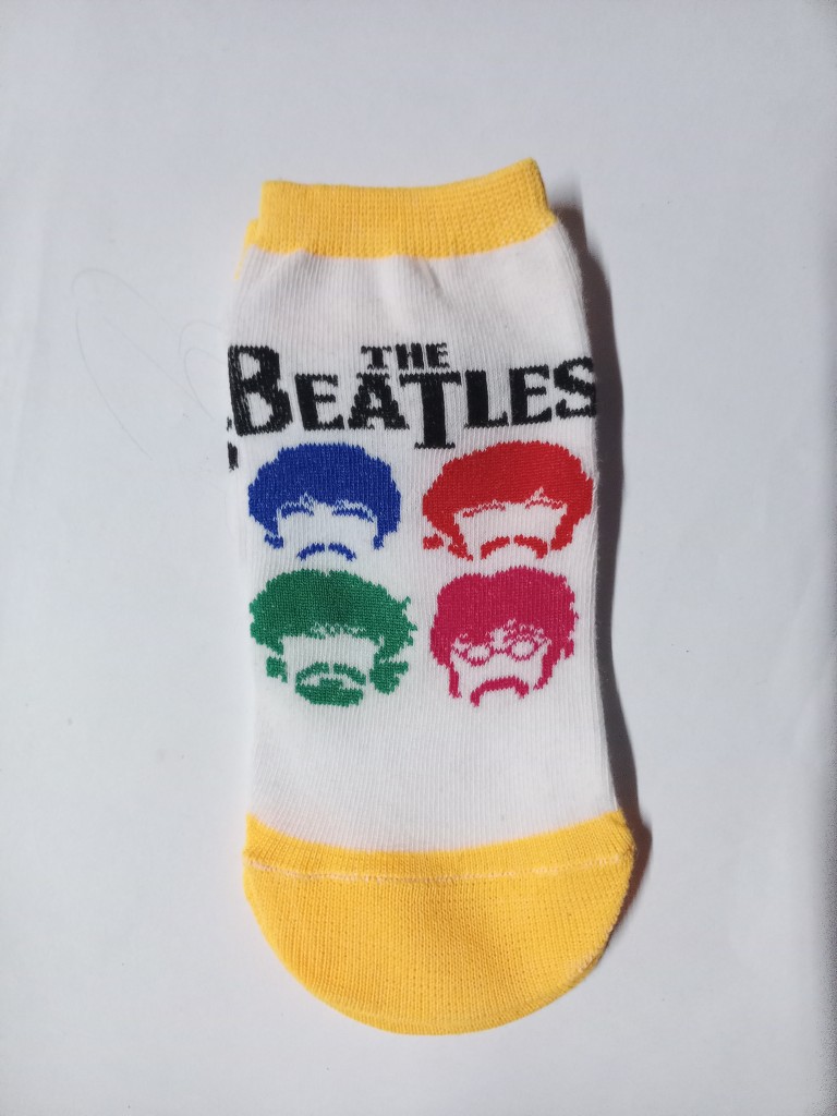 The Beatles medias blancas