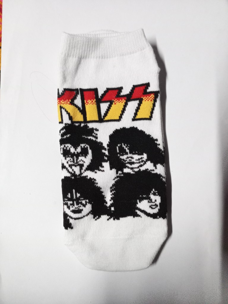 KISS medias blancas
