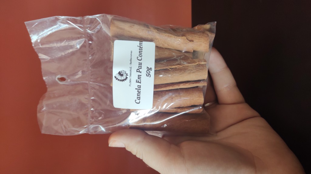 Canela em Pau