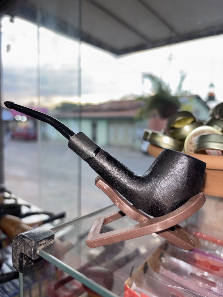 Cachimbo Pretinho Curvo