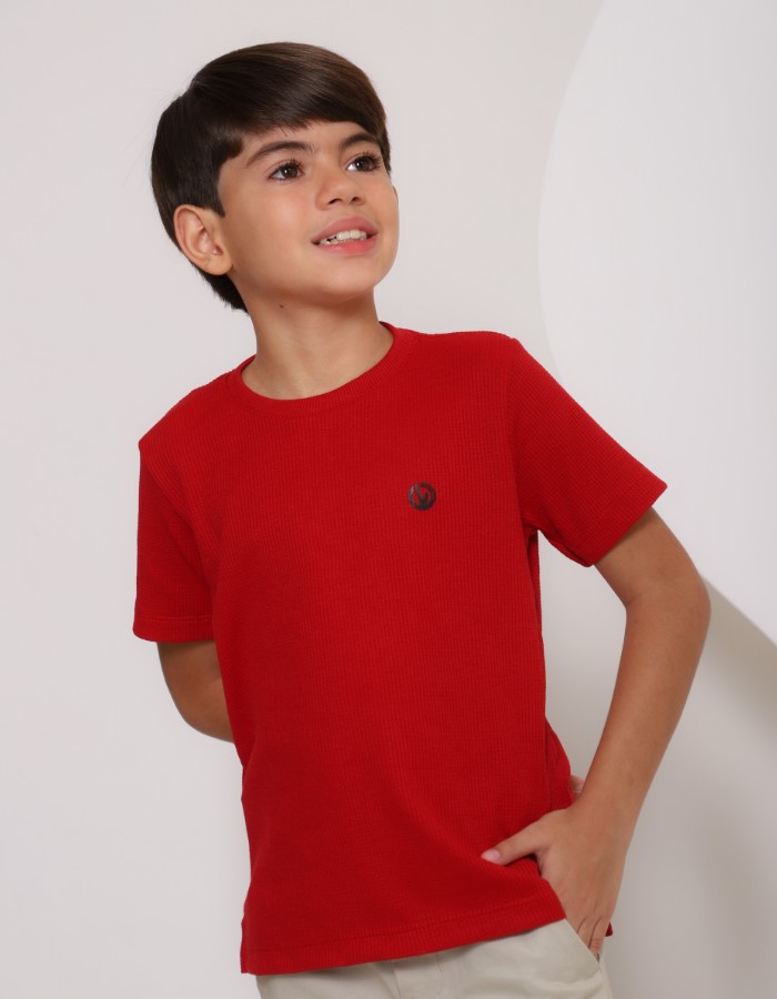 Camisa texturizada vermelha