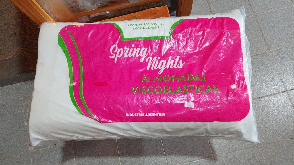 Spring Nights almohada viscoelastica