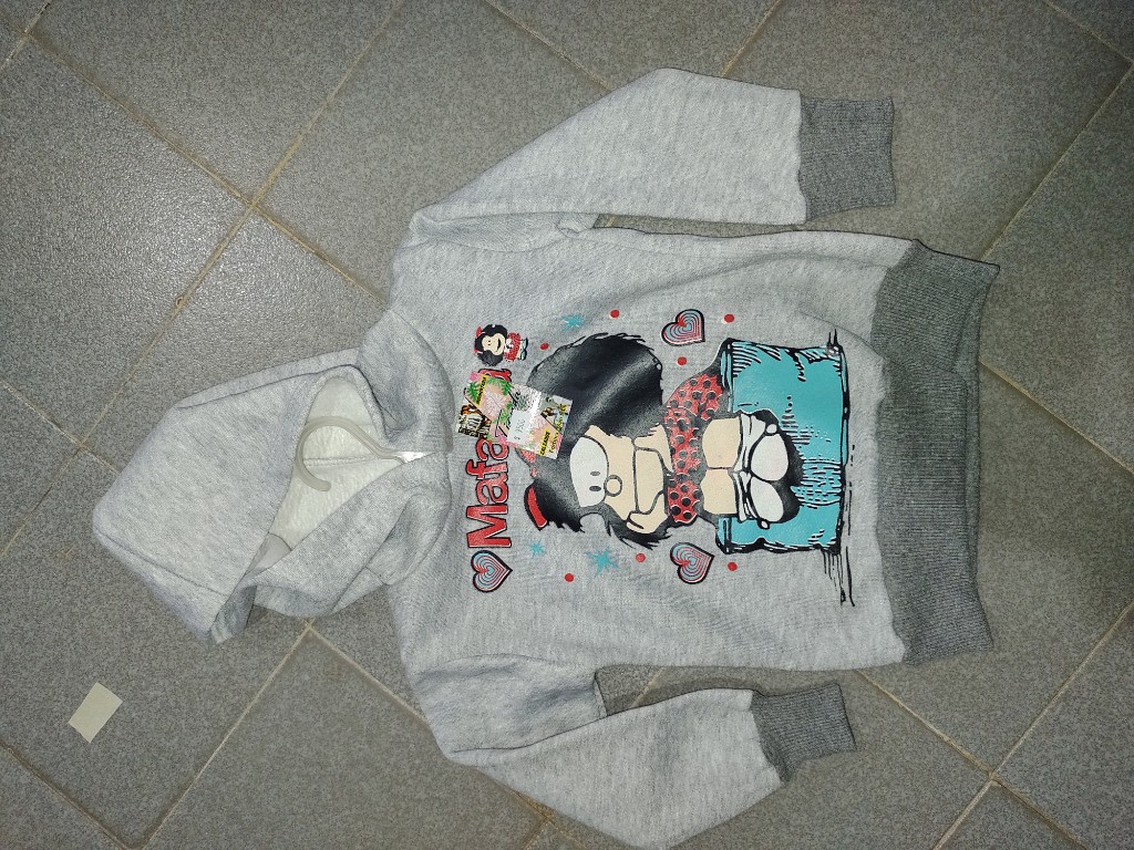 Mafa buzo gris con capucha