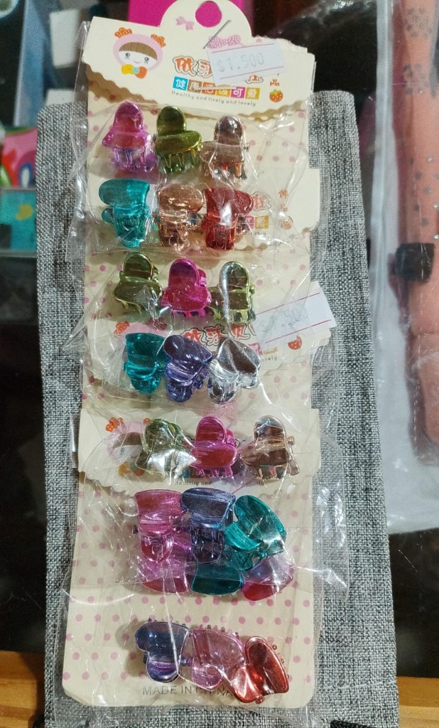 Set de broches multicolor