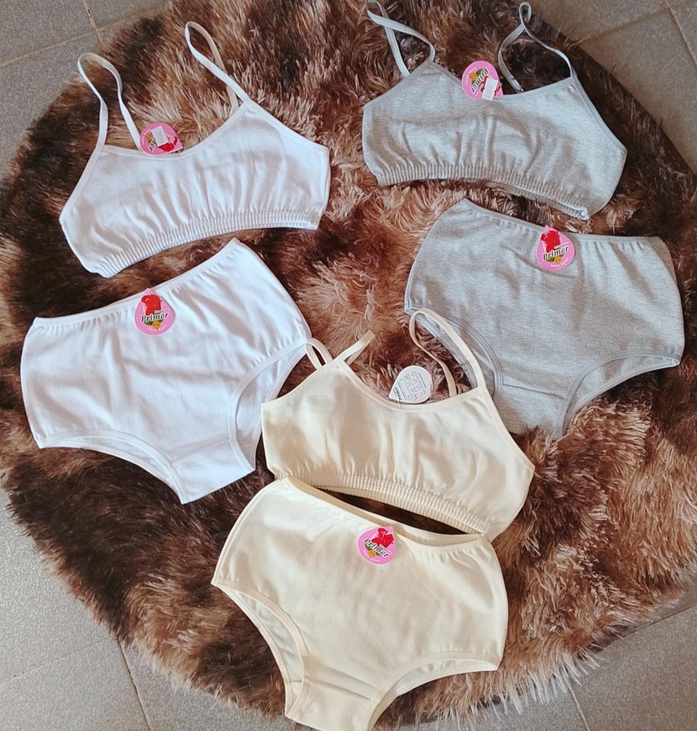 Conjunto top y bombacha nena